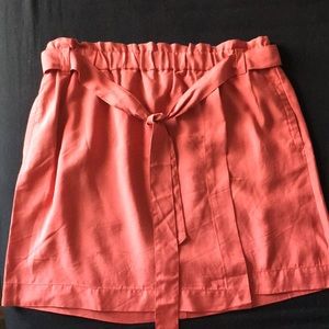 NWT Loft woven skirt - Coral - Size L
